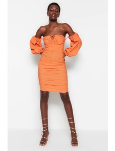 Trendyol Orange vypasované texturované popelínové elegantní večerní šaty