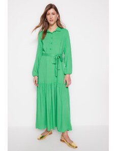 Trendyol zelené opaskové poloviční tkané šaty ze 100% viskózy