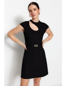 Trendyol černé páskové A-Line Mini tkaný límec detailní tkané šaty