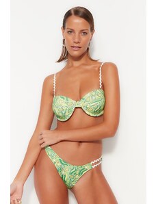 Trendyol Floral Pattern Underwired Pile Bikini Top