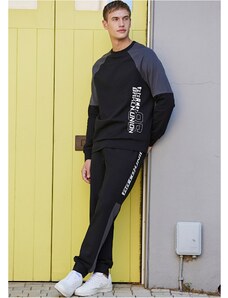 bonprix Sportovní kalhoty s recyklovaným polyesterem Černá