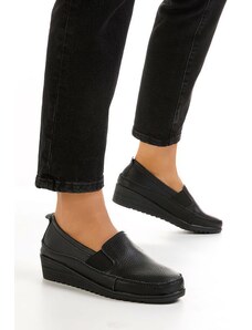 Zapatos Černé dámské kožené mokasíny Sonoma