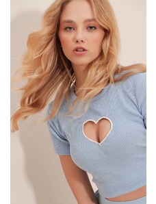 Trend Alaçatı Stili Women's Blue Crew Neck Heart Embroidery Half Sleeve Ribbed Camisole Crop Blouse