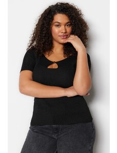 Trendyol Curve Black Slim Knitwear that wraps around the body, with a Cut Out Detailed Blouse