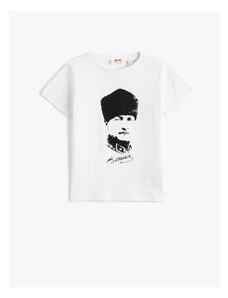 Koton Boys' Ataturk Print T-Shirt Short Sleeved Crew Neck Cotton