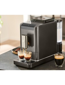 Plnoautomatický kávovar Tchibo Esperto2 Caffè, tmavě chromový + 1kg kávy Barista pro držitele TchiboCard*