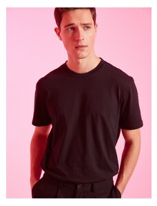 Koton Basic T-Shirt Label Detailní Crew Neck Krátký rukáv