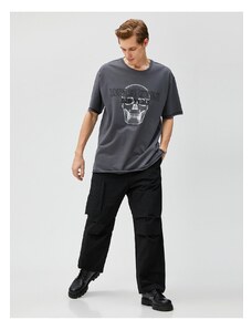 Koton Oversized T-Shirt with a Skull Print Half Sleeves Crew Neck.