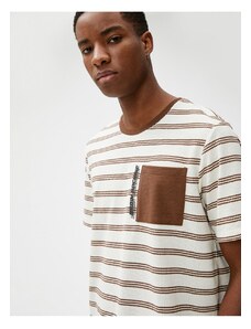 Koton Slogan Vyšívaná kapsa na tričko Detailní texturovaný kulatý výstřih