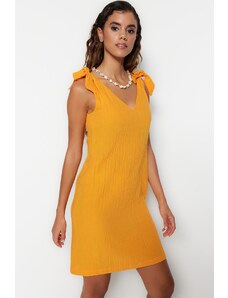 Trendyol oranžové mini tkané plážové šaty