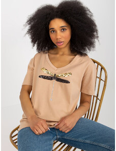 Fashionhunters Camel dámské tričko s aplikací
