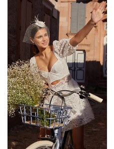 Trendyol Ecru lemované okno / výřez detailní krajka svatba / manželství elegantní večerní šaty