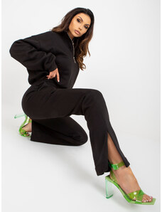 Fashionhunters Základní černá tepláková souprava se širokými nohavicemi