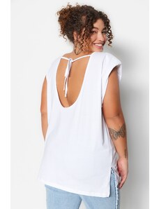 Trendyol Curve White More Sustainable Back Low-cut Padded Knitted T-Shirt