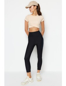 Trendyol Black Sports Capri Leggings with Pocket and Mesh Detailed