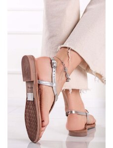 Tamaris Stříbrné kožené nízké sandály 1-28125