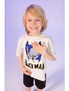 DEFACTO Boy Relax Fit Short Sleeve Batman Printed T-Shirt