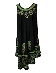 Černé šaty se zelenou batikou a výšivkou