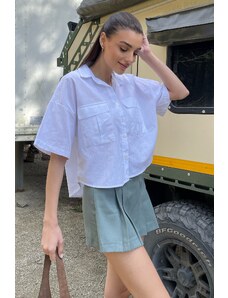 Trend Alaçatı Stili Women's White Double Pocket Linen Half Sleeve Shirt