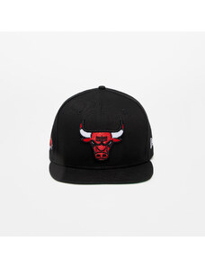 Kšiltovka New Era Chicago Bulls Team Side Patch 9FIFTY Snapback Cap Black