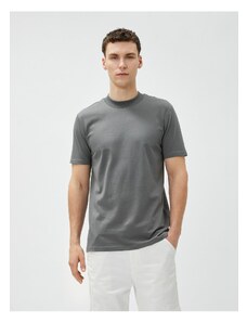 Koton Basic Trička Tričkový Slim Fit Krátký rukáv Bavlna