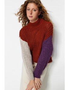 Trendyol Tile Wide Fit Měkký texturovaný pletený svetr s barevným blokem