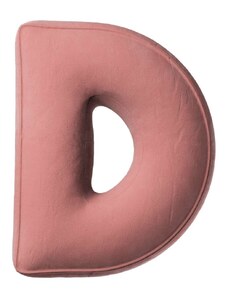 Yellow Tipi Korálově růžový sametový polštář písmeno D 40 cm