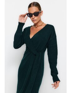 Trendyol Smaragdově zelený maxi svetr Měkké texturované, dvouřadé límec vlasové šaty