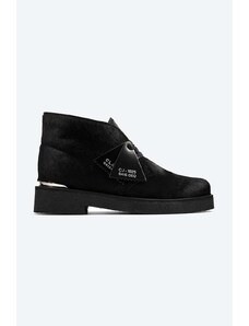 Semišové boty Clarks Originals Desert Boot dámské, černá barva, na plochém podpatku, 26162984