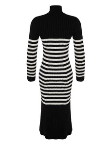 Trendyol černé maxi pletené pruhované šaty