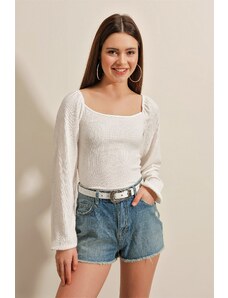 Bigdart 0465 Knitted Blouse with Balloon Sleeves - White