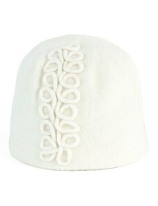 Art of Polo Bílý podzimní klobouk s aplikací