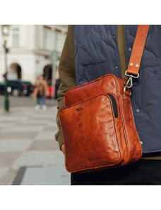 Bagind Journal - Dámská i pánská kožená crossbody taška hnědá, ruční výroba, český design
