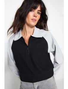 Trendyol Black Thessaloniki/Knitwear Look Color Block Zippered Polo Neck Crop Knitted Sweatshirt