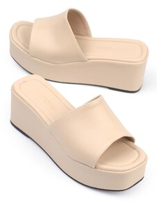 Capone Outfitters Capone Women's Beige Heels with Single Strap. Flatform Slippers.