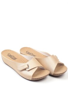 Capone Outfitters Mules - Gold-colored - Wedge