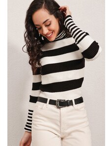 Bigdart 15812 Turtleneck Striped Sweater - Black