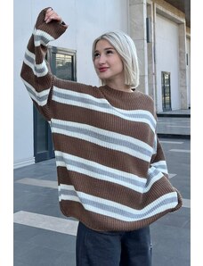 Madmext hnědý pruhovaný pletený svetr