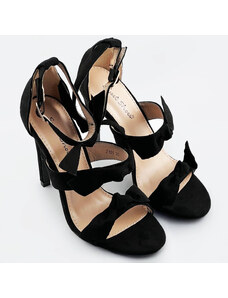 SWEET SHOES Jemné černé sandálky s jehlovými podpatky (J109)