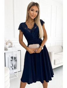 numoco LINDA - Tmavě modré dámské šifonové šaty s krajkovým výstřihem 381-4