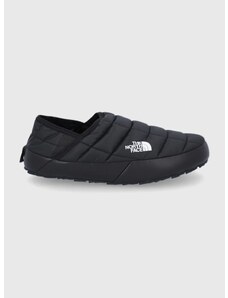 Pantofle The North Face THERMOBALL TRACTION MULE černá barva, NF0A3UZNKY41