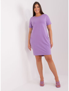 Fashionhunters Světle fialové základní šaty plus size s krátkým rukávem