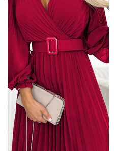 numoco basic KLARA - Dámské plisované šaty ve vínové bordó barvě s výstřihem a opaskem 414-9