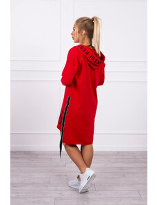 K-Fashion Šaty s kapucí a červeným potiskem