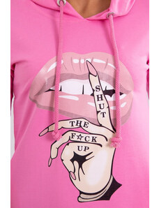 K-Fashion Šaty s delšími zády a barevným světle růžovým potiskem