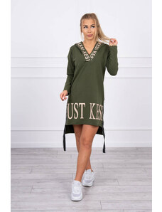 K-Fashion Šaty s kapucí a khaki potiskem