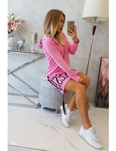 K-Fashion Světle růžové šaty s kapucí a potiskem
