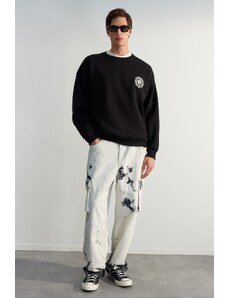 Trendyol Black Oversize/Wide Cut Flower Embroidered Cotton Sweatshirt with Fleece Inside