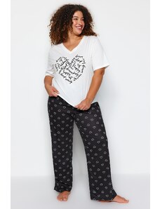 Trendyol Curve White Heart Patterned Knitted Pajama Set