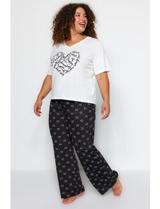 Trendyol Curve White Heart Patterned Knitted Pajama Set
